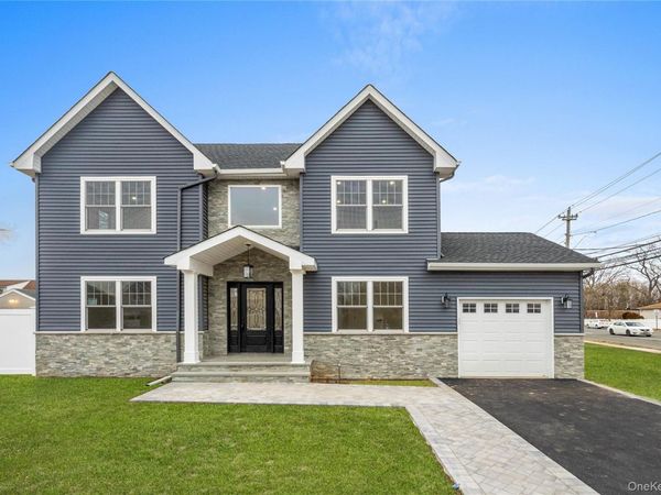 199 N Elm Street, Massapequa, NY 11758