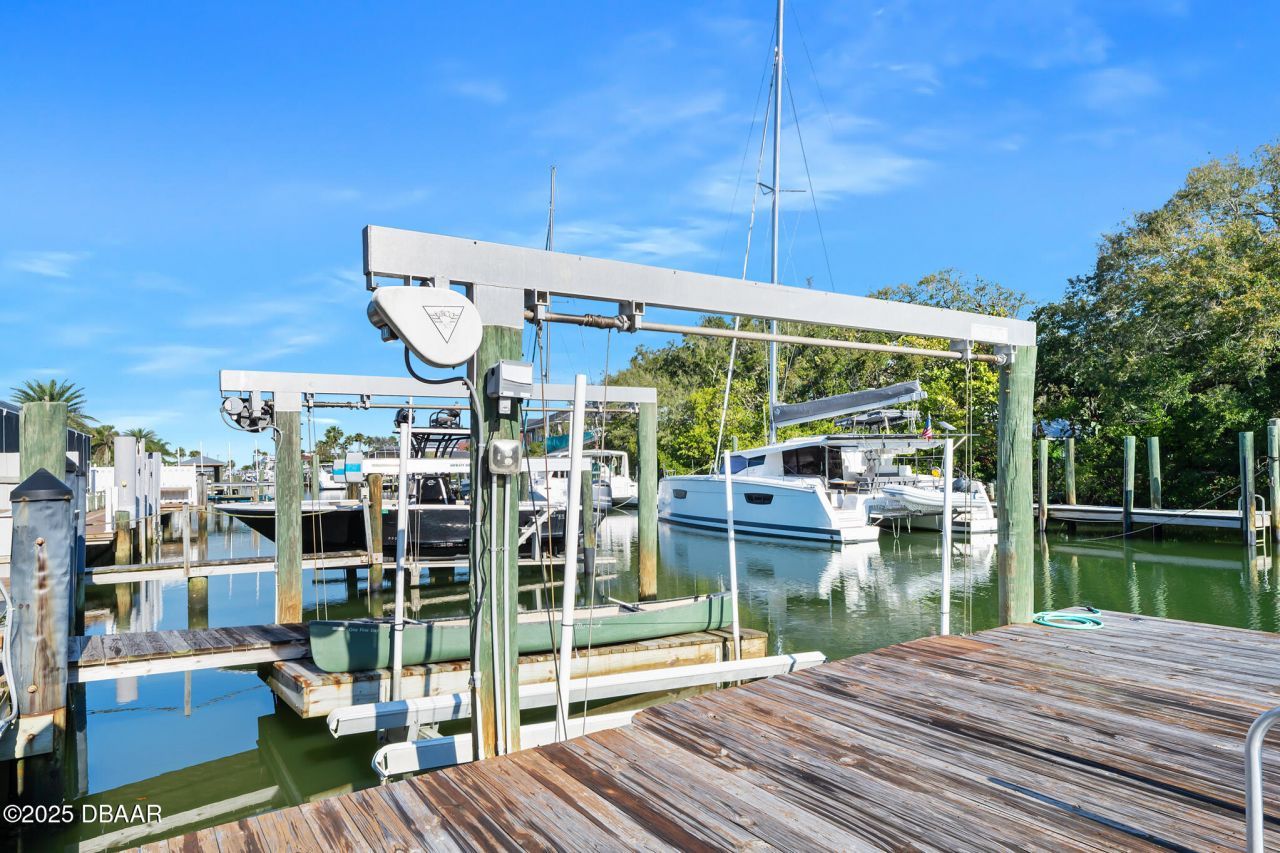 114 Ponce De Leon Circle, Ponce Inlet, FL 32127 Photo