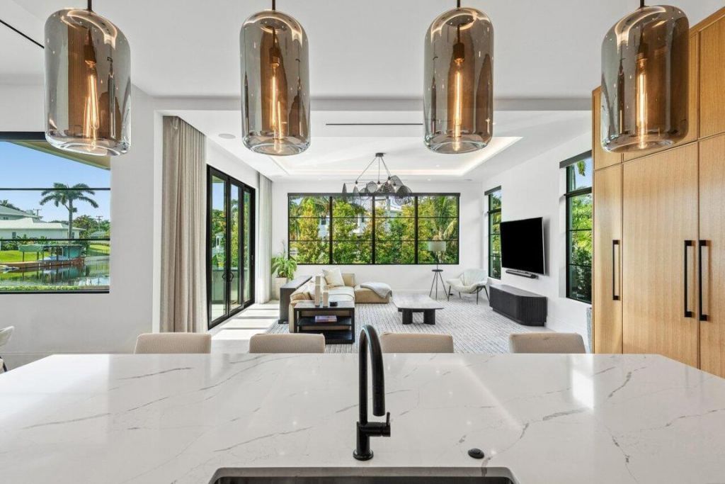 830 Lake Shore Drive, Delray Beach, FL 33444 Photo