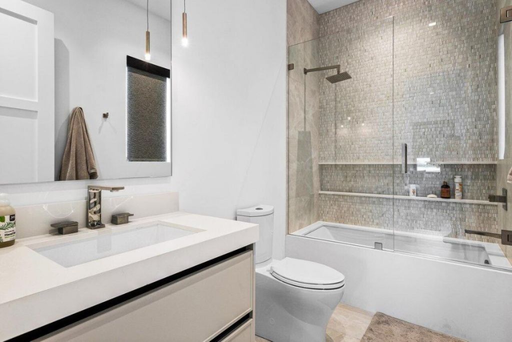 830 Lake Shore Drive, Delray Beach, FL 33444 Photo