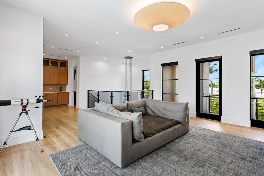 830 Lake Shore Drive, Delray Beach, FL 33444 Photo