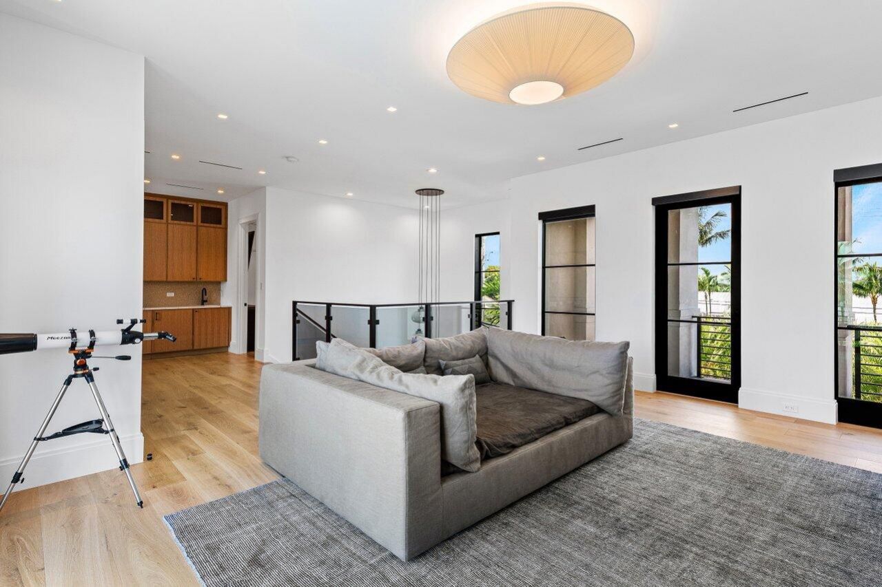 830 Lake Shore Drive, Delray Beach, FL 33444 Photo