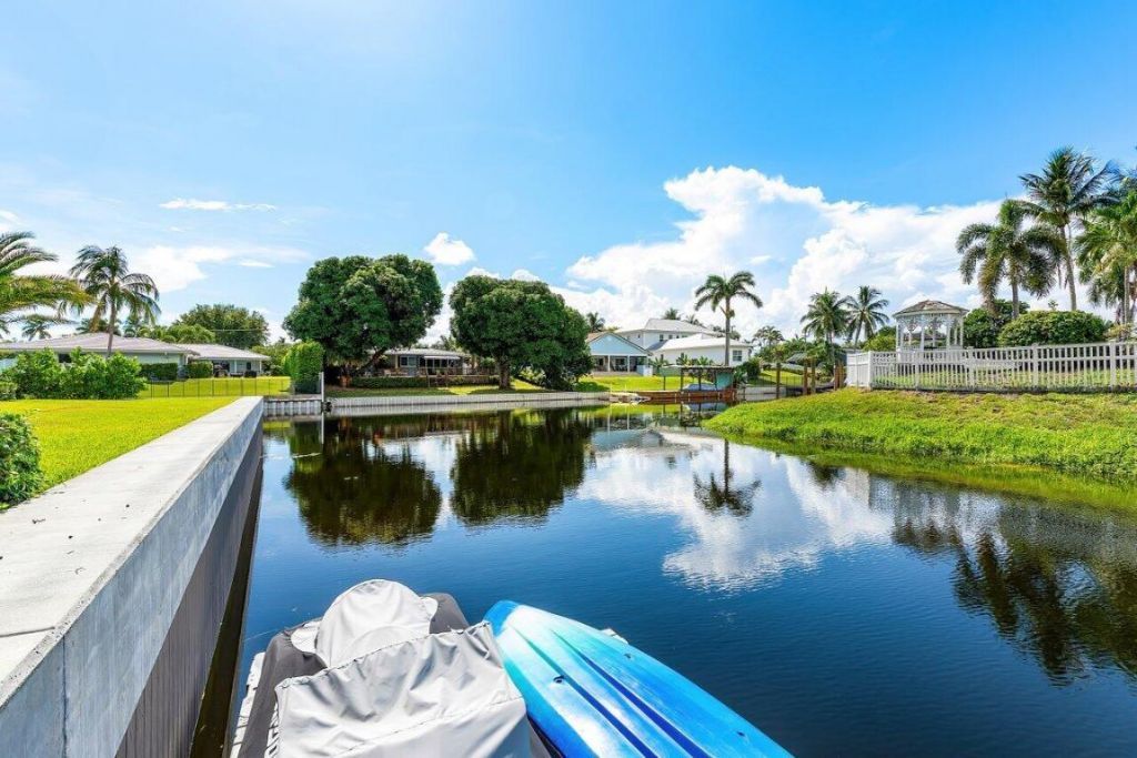 830 Lake Shore Drive, Delray Beach, FL 33444 Photo