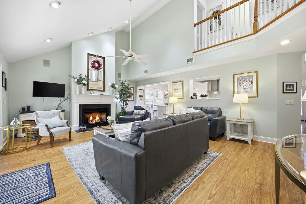 1301 Regent Terrace N Photo 10