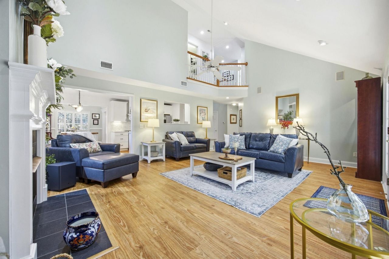 1301 Regent Terrace N Photo 12