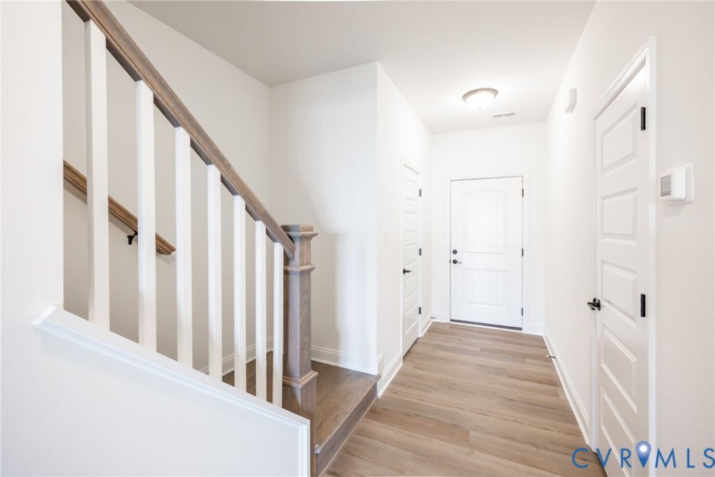 18736 Palisades Cove Trail  Moseley, VA 23120