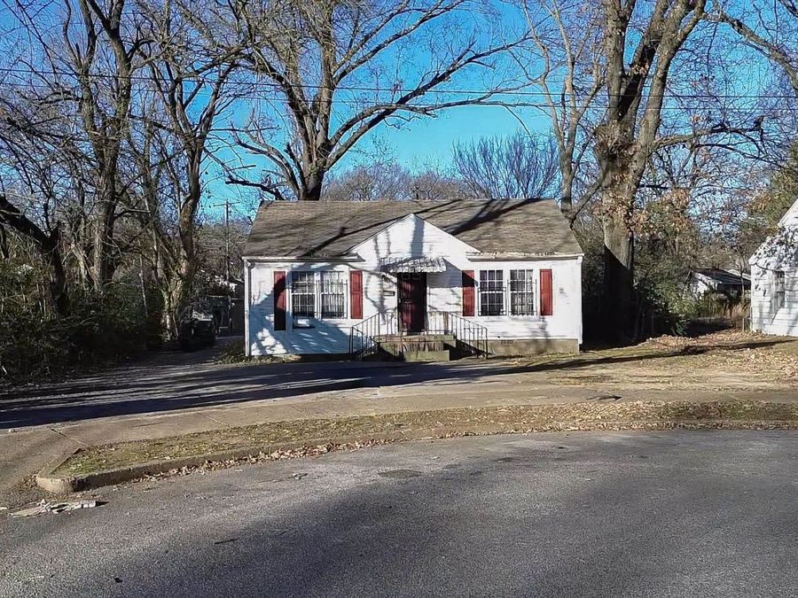 Property Image 1