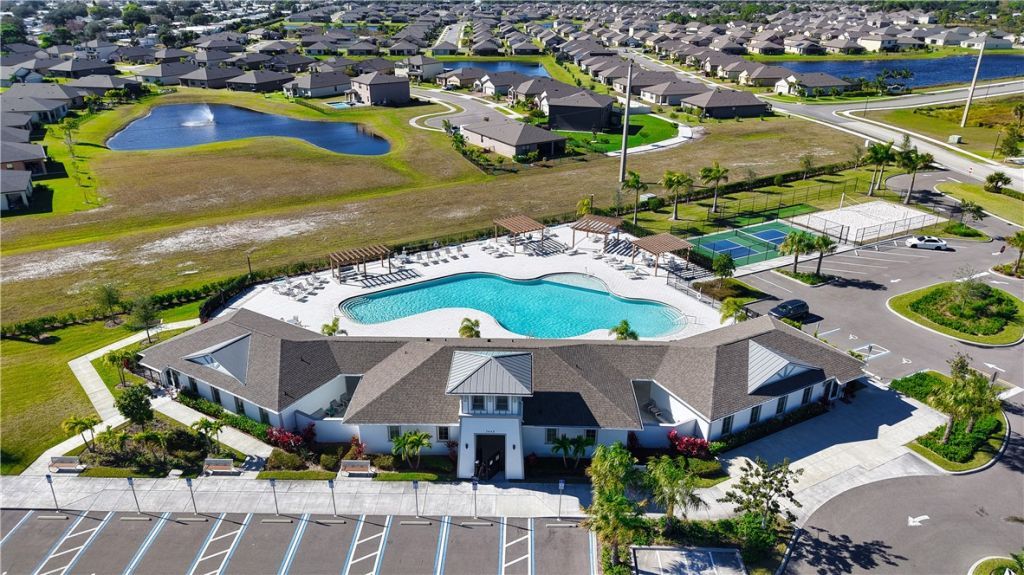 7284 Topaz Drive, Grant, FL 32949 Photo