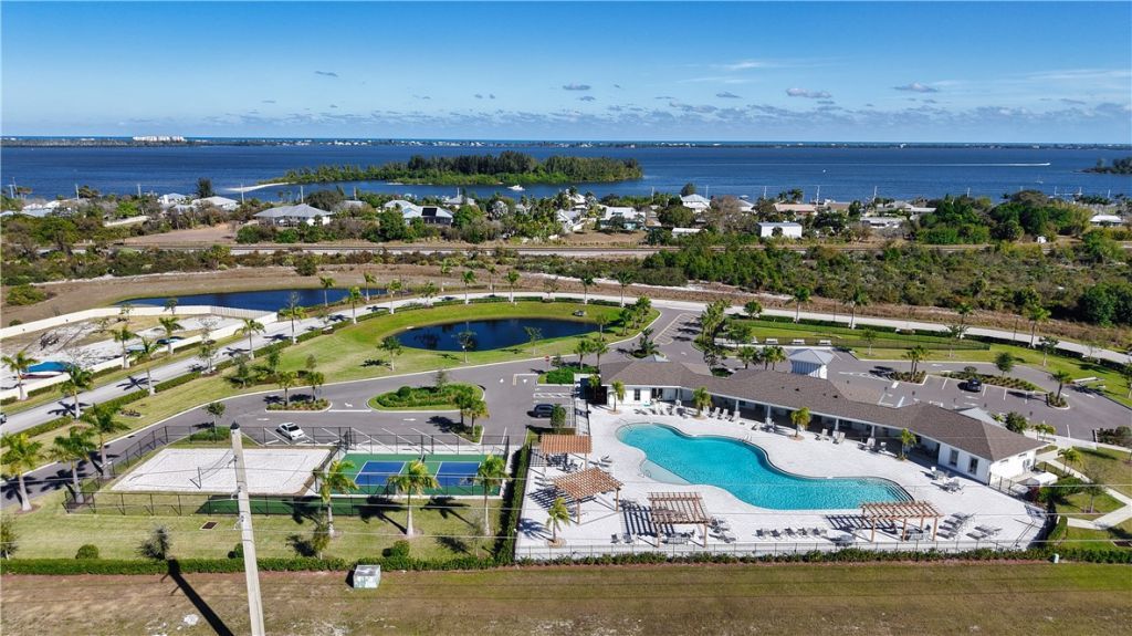 7284 Topaz Drive, Grant, FL 32949 Photo