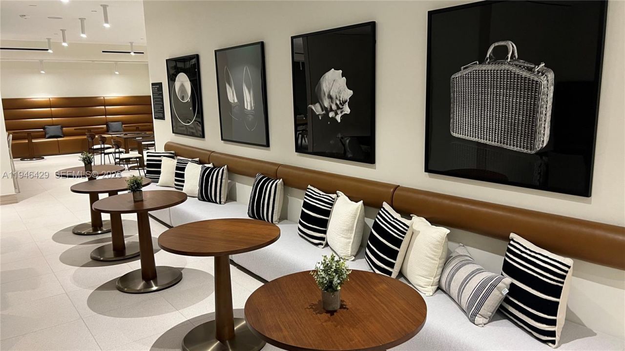 225 N Miami Ave , Unit 212, Miami, FL 33128 Photo