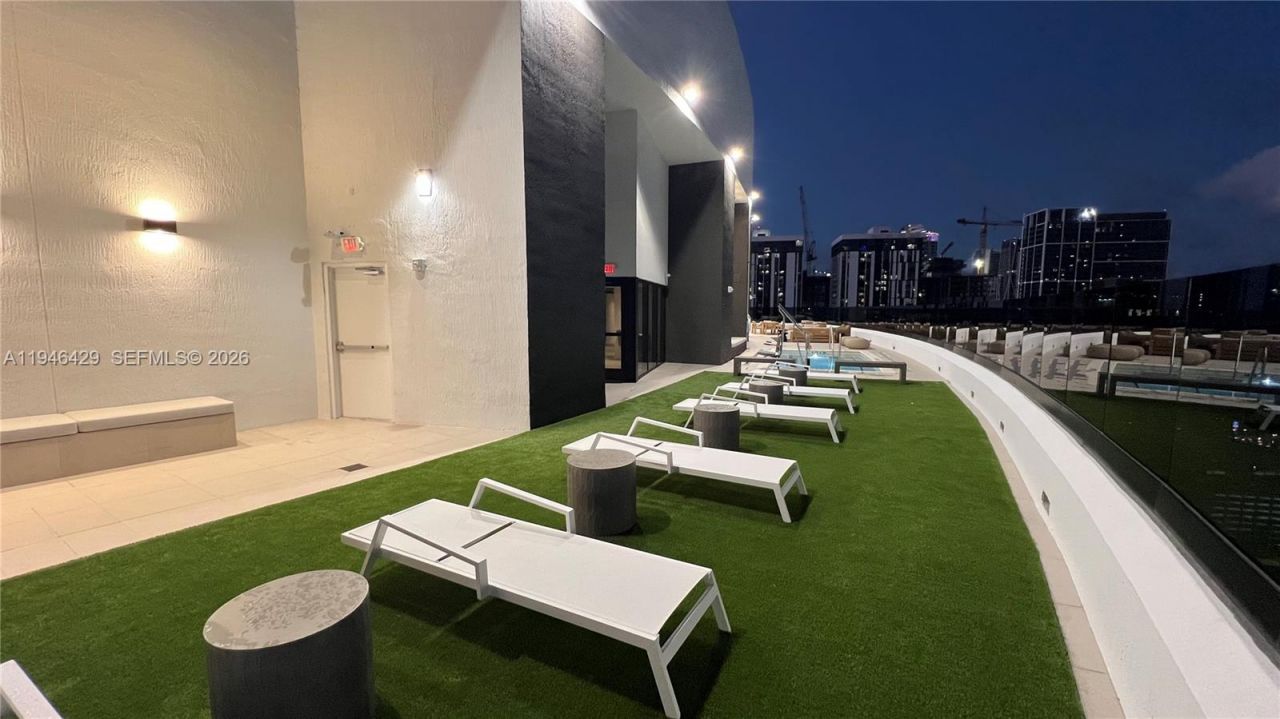 225 N Miami Ave , Unit 212, Miami, FL 33128 Photo