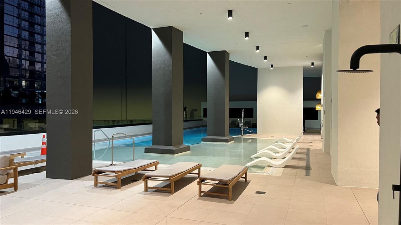 225 N Miami Ave , Unit 212, Miami, FL 33128 Photo