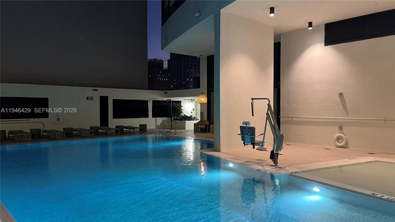 225 N Miami Ave , Unit 212, Miami, FL 33128 Photo