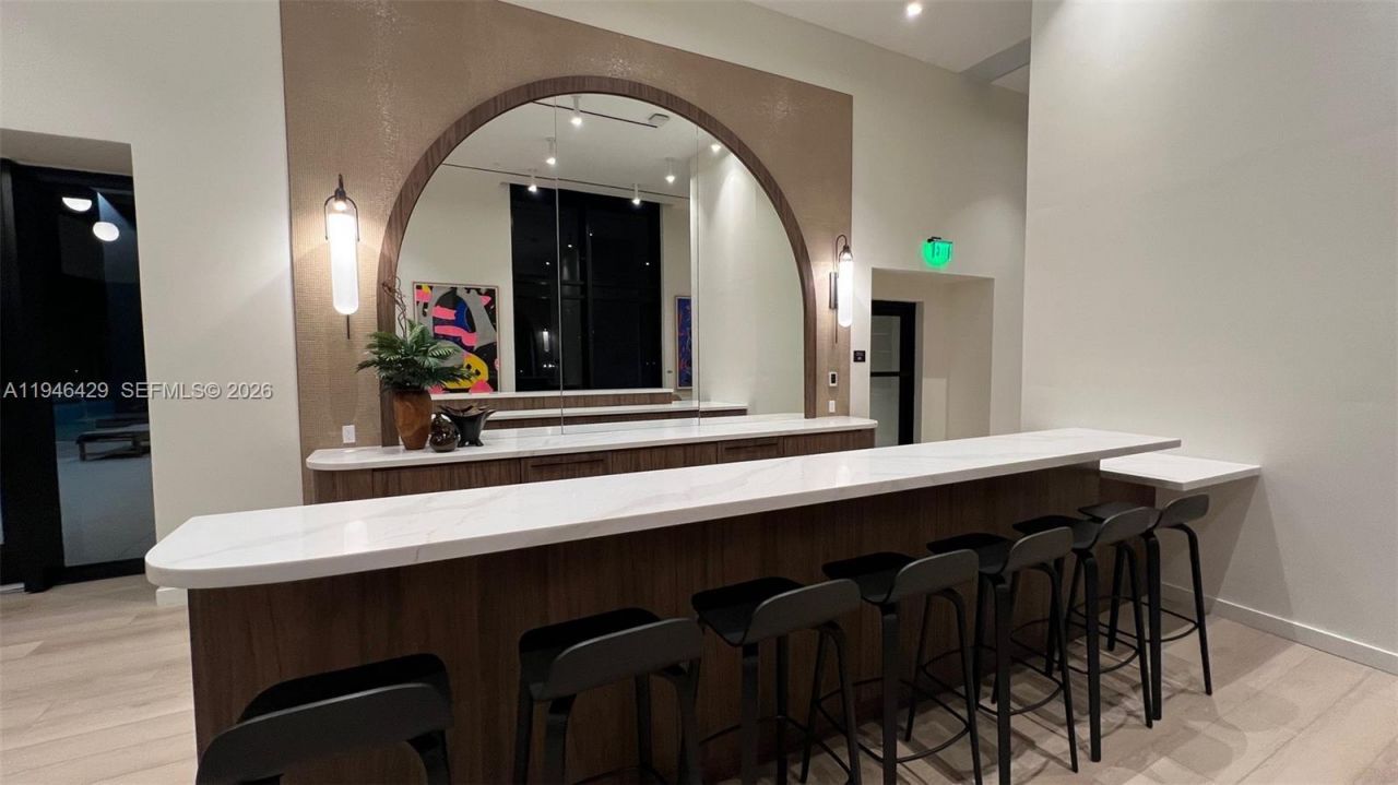 225 N Miami Ave , Unit 212, Miami, FL 33128 Photo