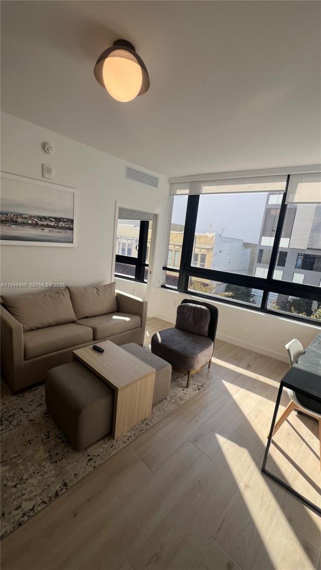 225 N Miami Ave , Unit 312, Miami, FL 33128 Photo