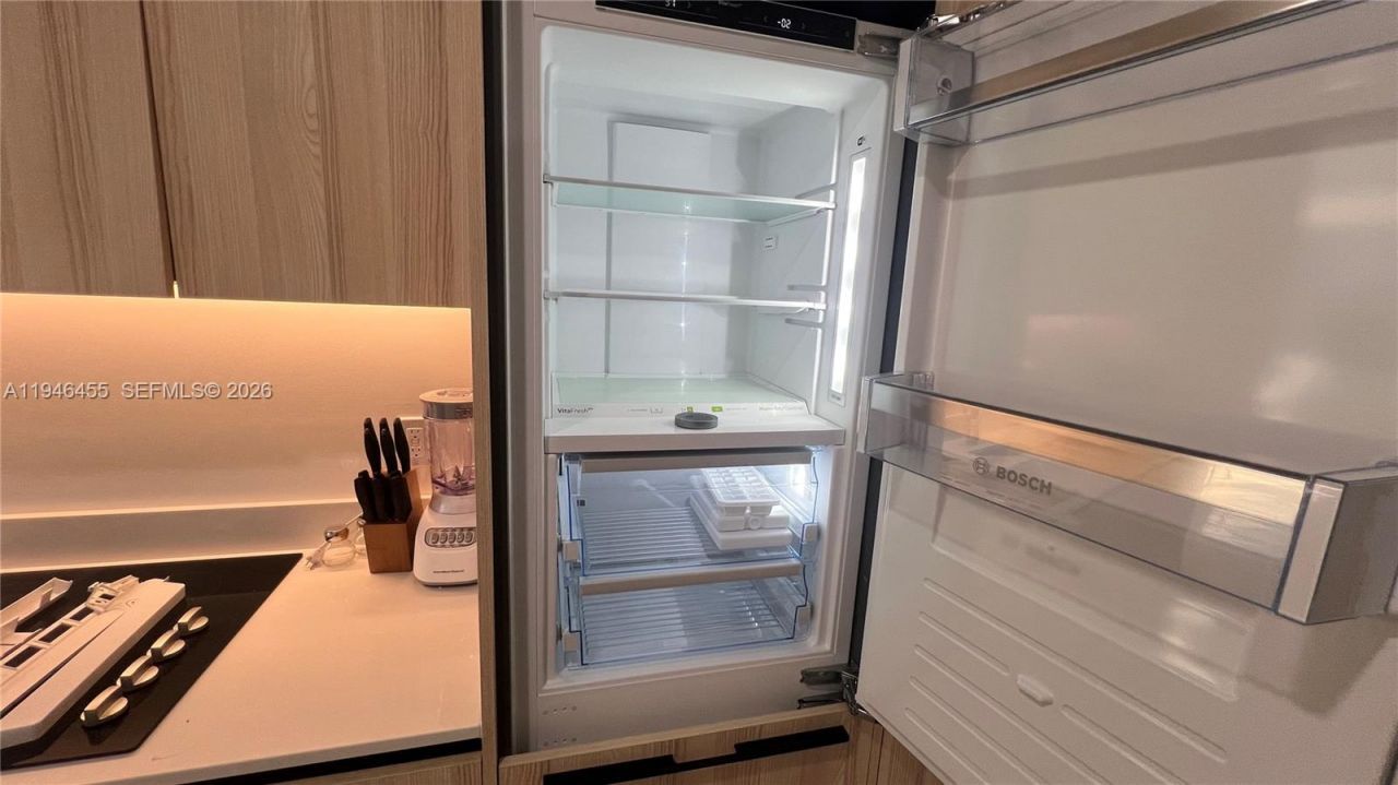 225 N Miami Ave , Unit 312, Miami, FL 33128 Photo