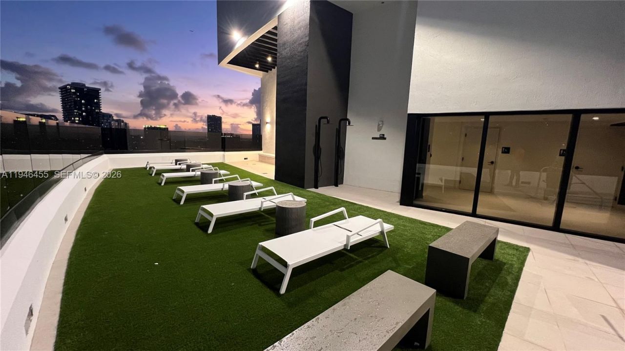 225 N Miami Ave , Unit 312, Miami, FL 33128 Photo