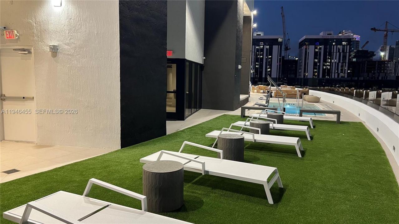 225 N Miami Ave , Unit 312, Miami, FL 33128 Photo