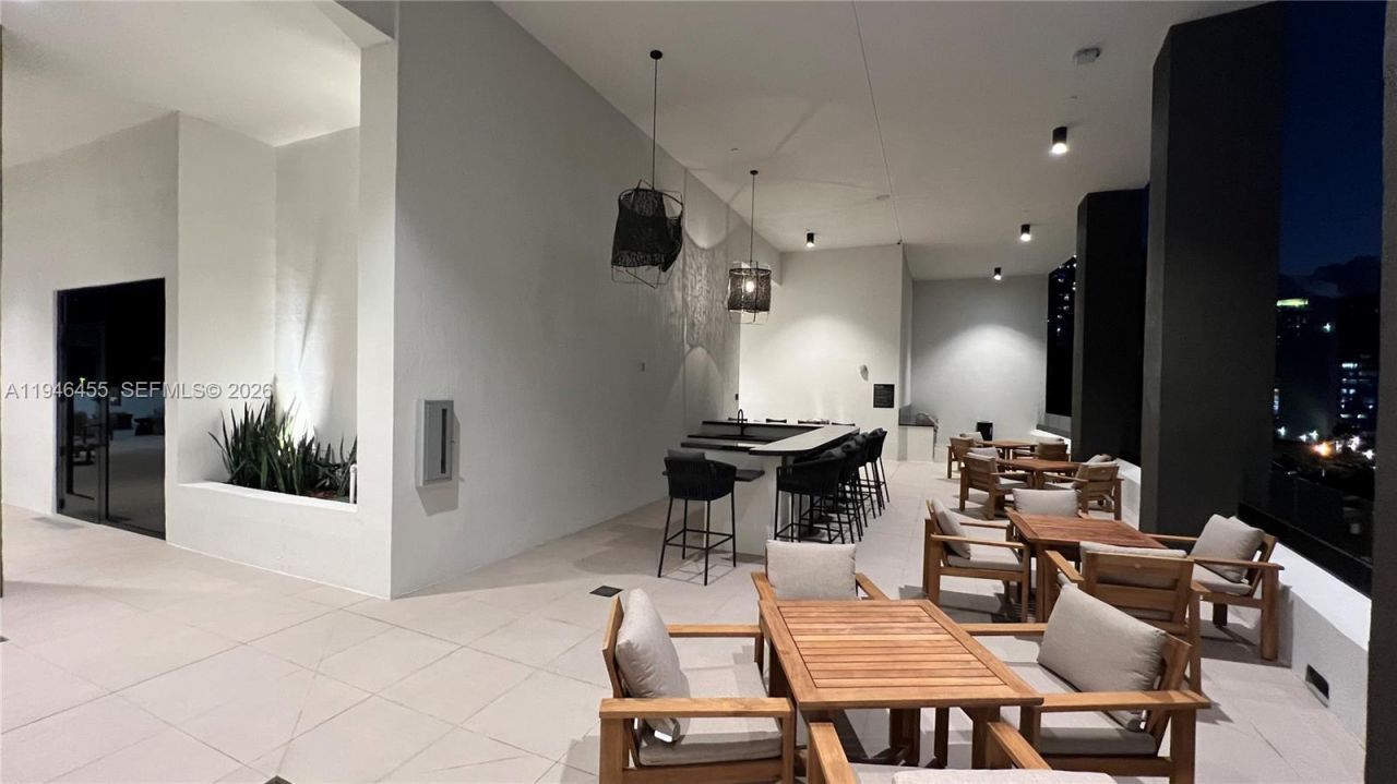 225 N Miami Ave , Unit 312, Miami, FL 33128 Photo