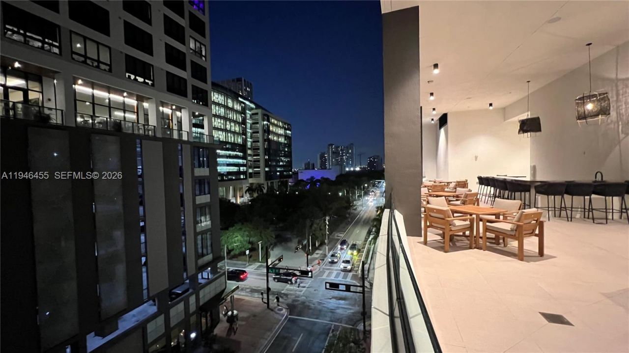 225 N Miami Ave , Unit 312, Miami, FL 33128 Photo