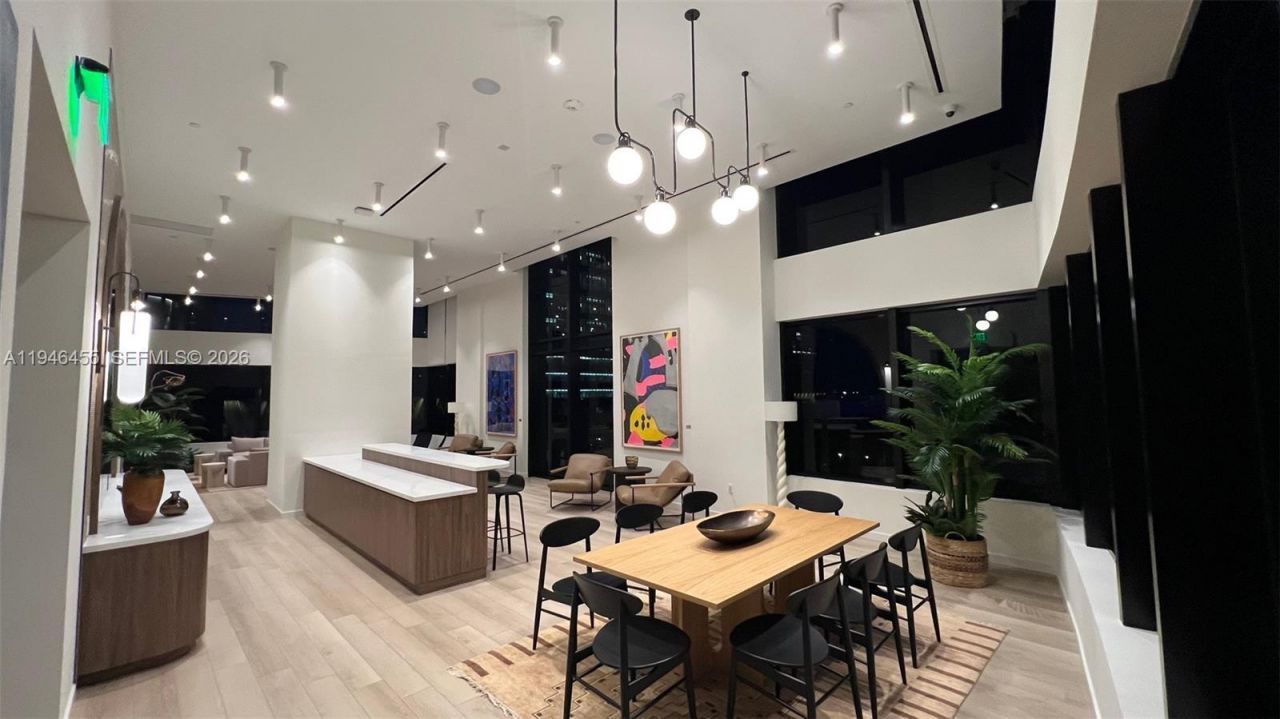 225 N Miami Ave , Unit 312, Miami, FL 33128 Photo