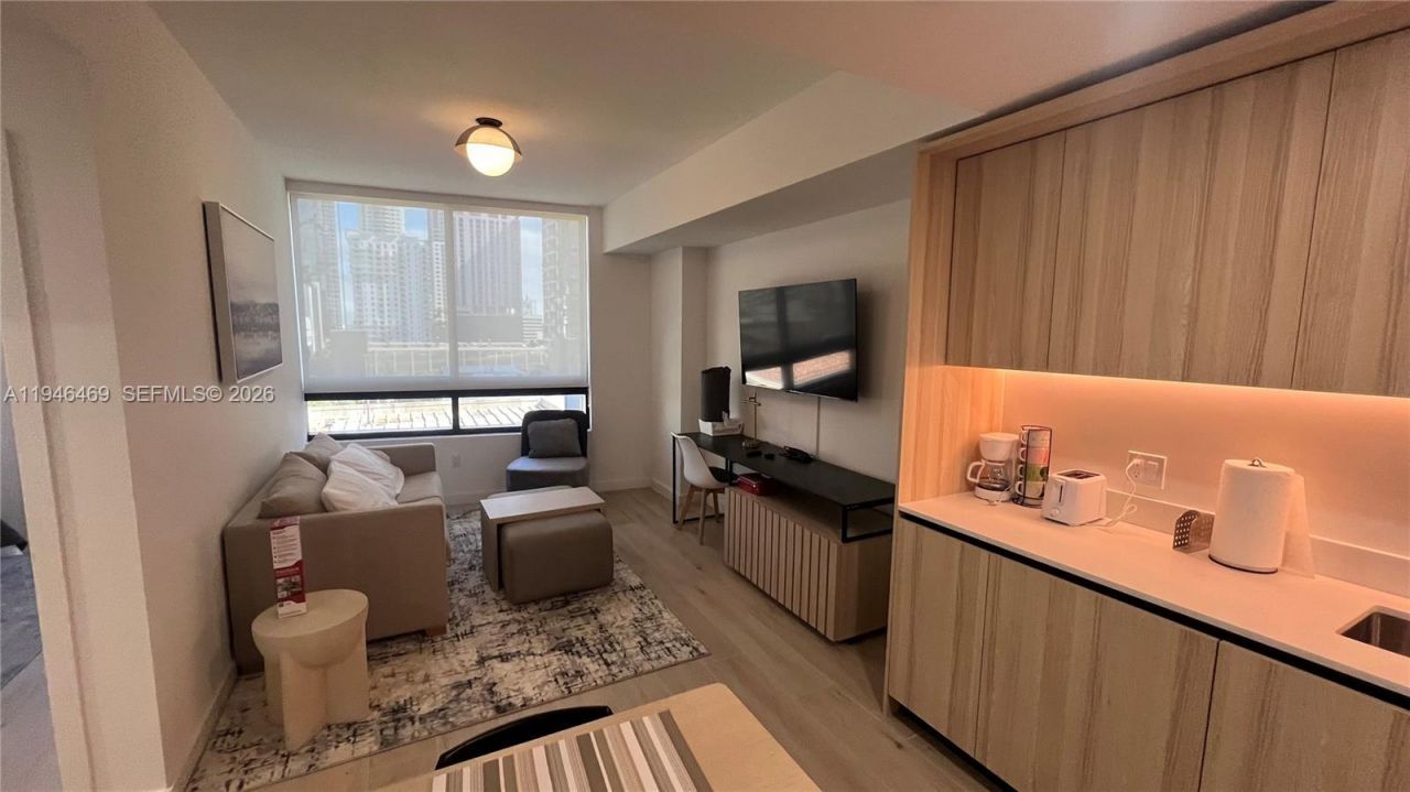 225 N Miami Ave , Unit 905, Miami, FL 33128 Photo