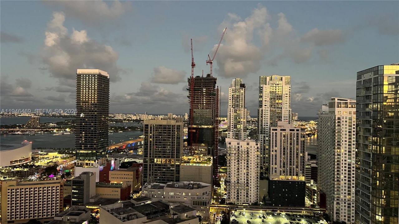 225 N Miami Ave , Unit 905, Miami, FL 33128 Photo