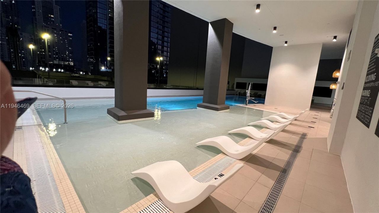 225 N Miami Ave , Unit 905, Miami, FL 33128 Photo