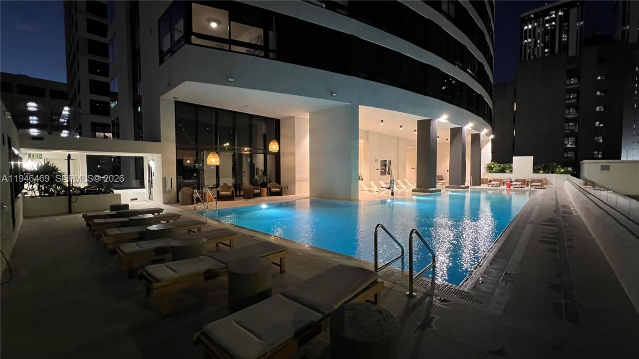 225 N Miami Ave , Unit 905, Miami, FL 33128 Photo