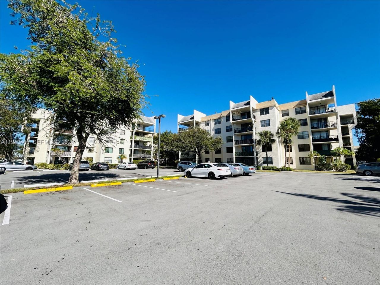 6190 Woodlands Blvd, Unit 113, Tamarac, FL 33319 Photo