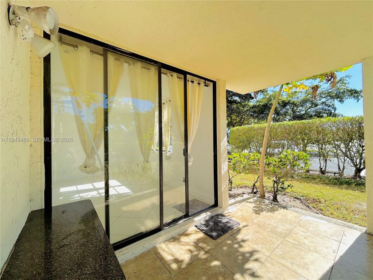 6190 Woodlands Blvd, Unit 113, Tamarac, FL 33319 Photo