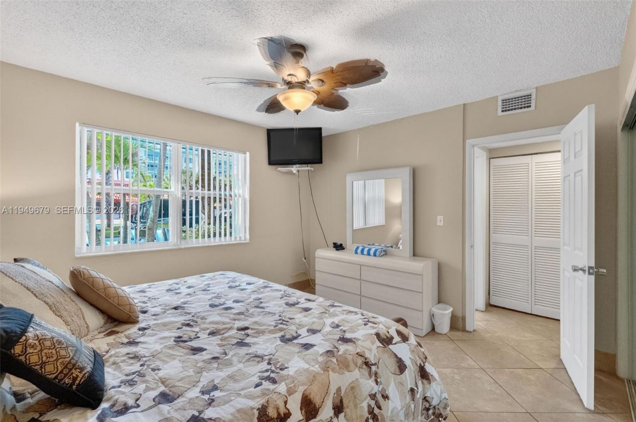 4520 El Mar, Unit 12+18, Lauderdale by the Sea, FL 33308 Photo