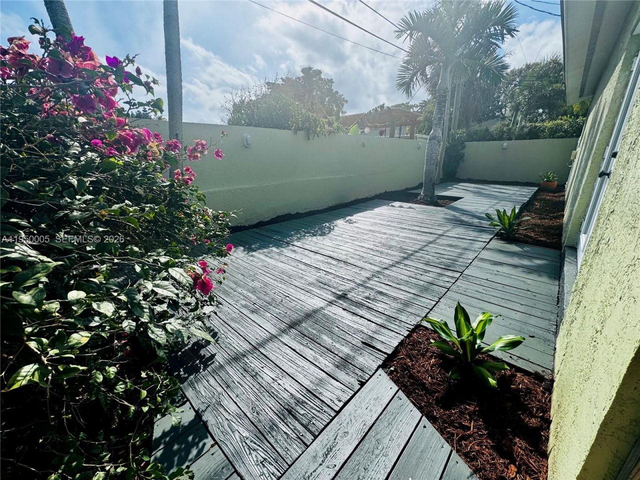 1012 NE 17th Ct, Unit 3, Fort Lauderdale, FL 33305 Photo