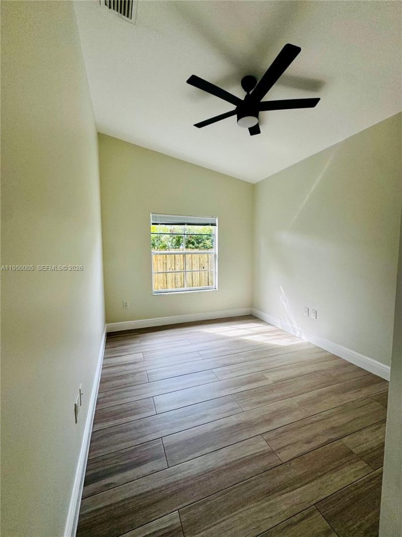 1012 NE 17th Ct, Unit 3, Fort Lauderdale, FL 33305 Photo