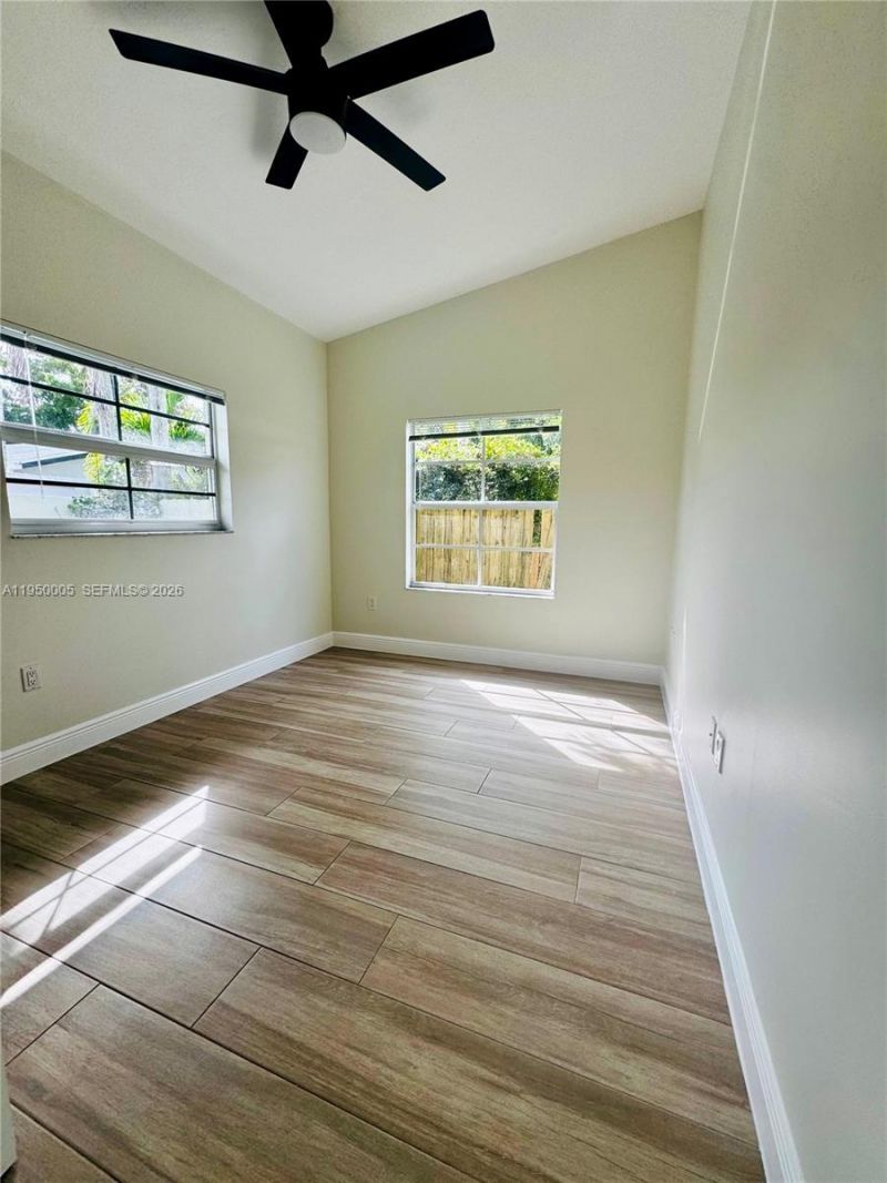 1012 NE 17th Ct, Unit 3, Fort Lauderdale, FL 33305 Photo