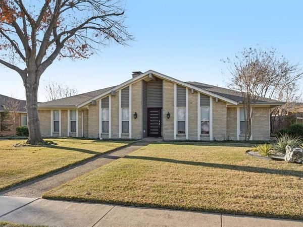 902 Windsong Trail, Richardson, TX 75081
