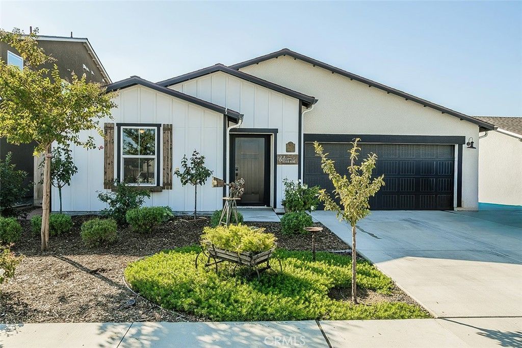 2161 Heidi Avenue, Sanger, CA 93657 Main Photo