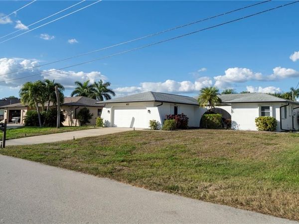 1433 SE 28th TER, CAPE CORAL, FL 33904