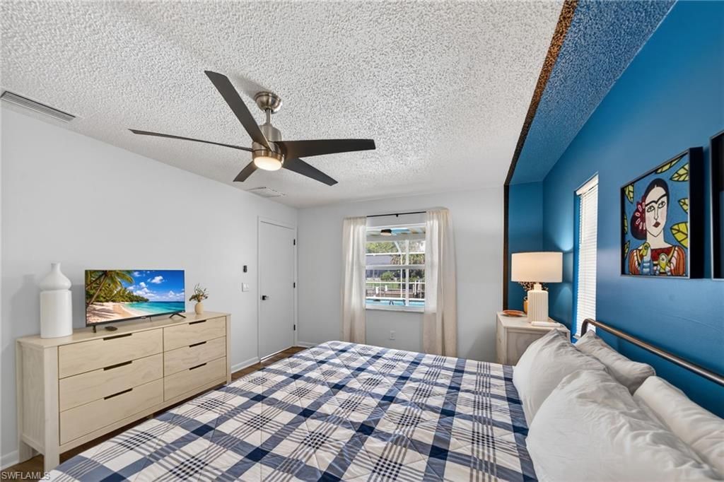 1433 SE 28th Ter, Cape Coral, FL 33904 Photo