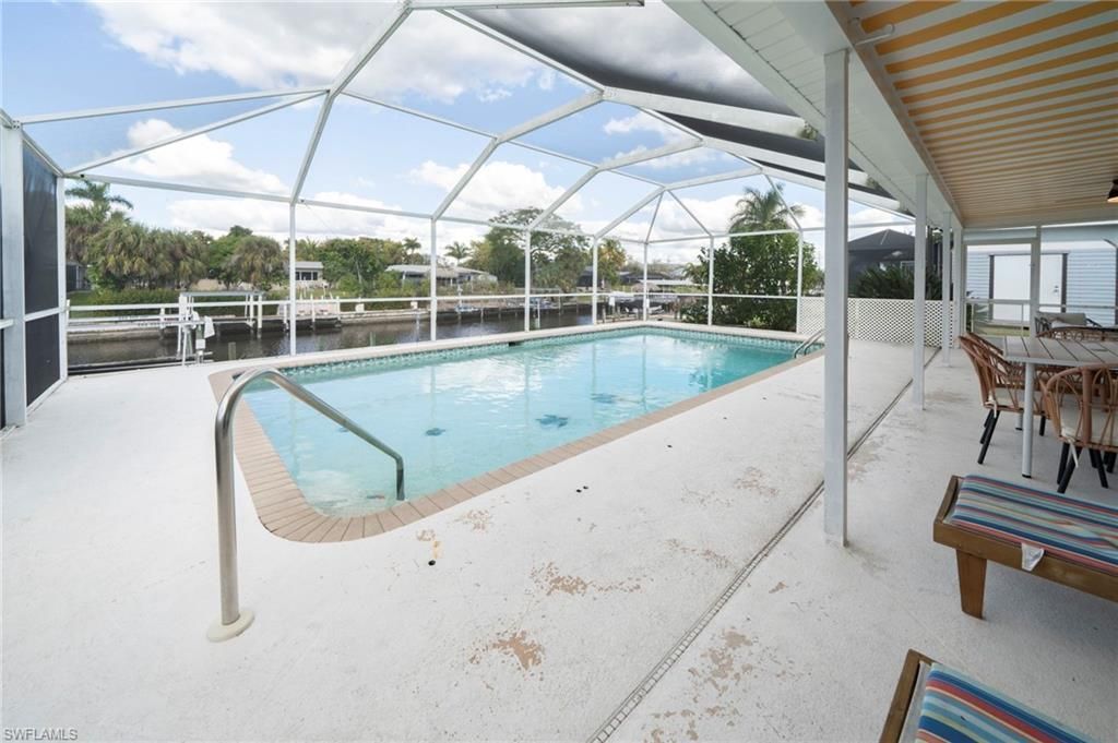 1433 SE 28th Ter, Cape Coral, FL 33904 Photo