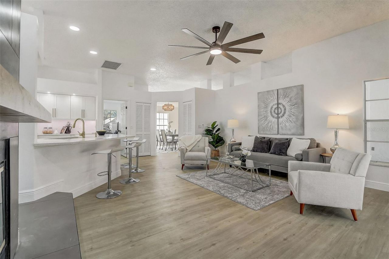 7015 Oakmore Lane, Orlando, FL 32818 Photo