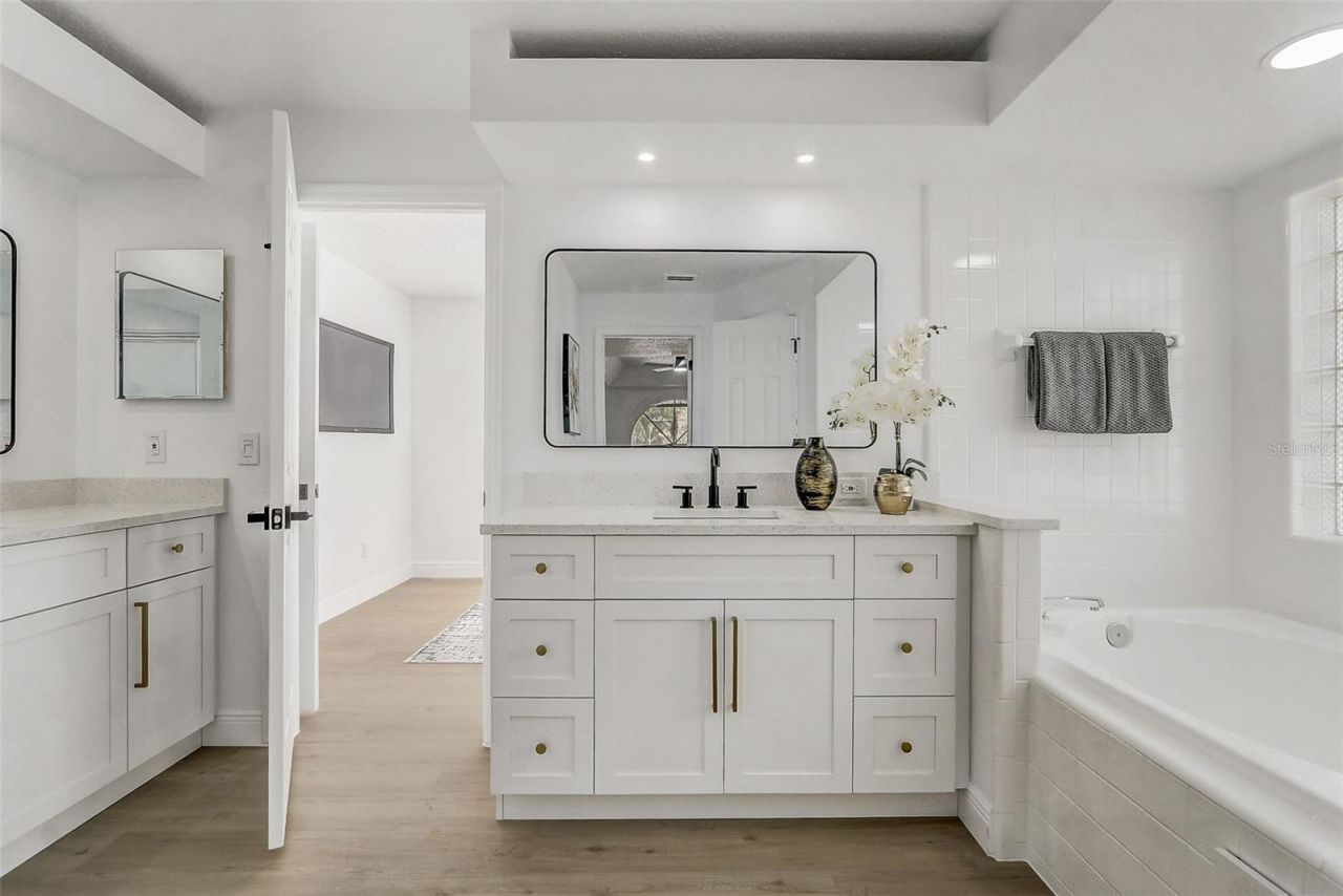 7015 Oakmore Lane, Orlando, FL 32818 Photo