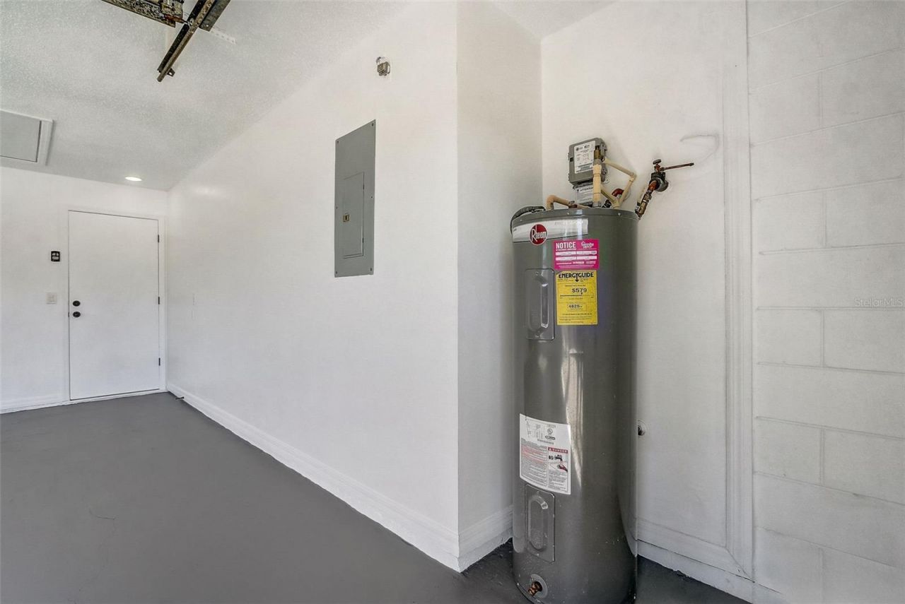 7015 Oakmore Lane, Orlando, FL 32818 Photo