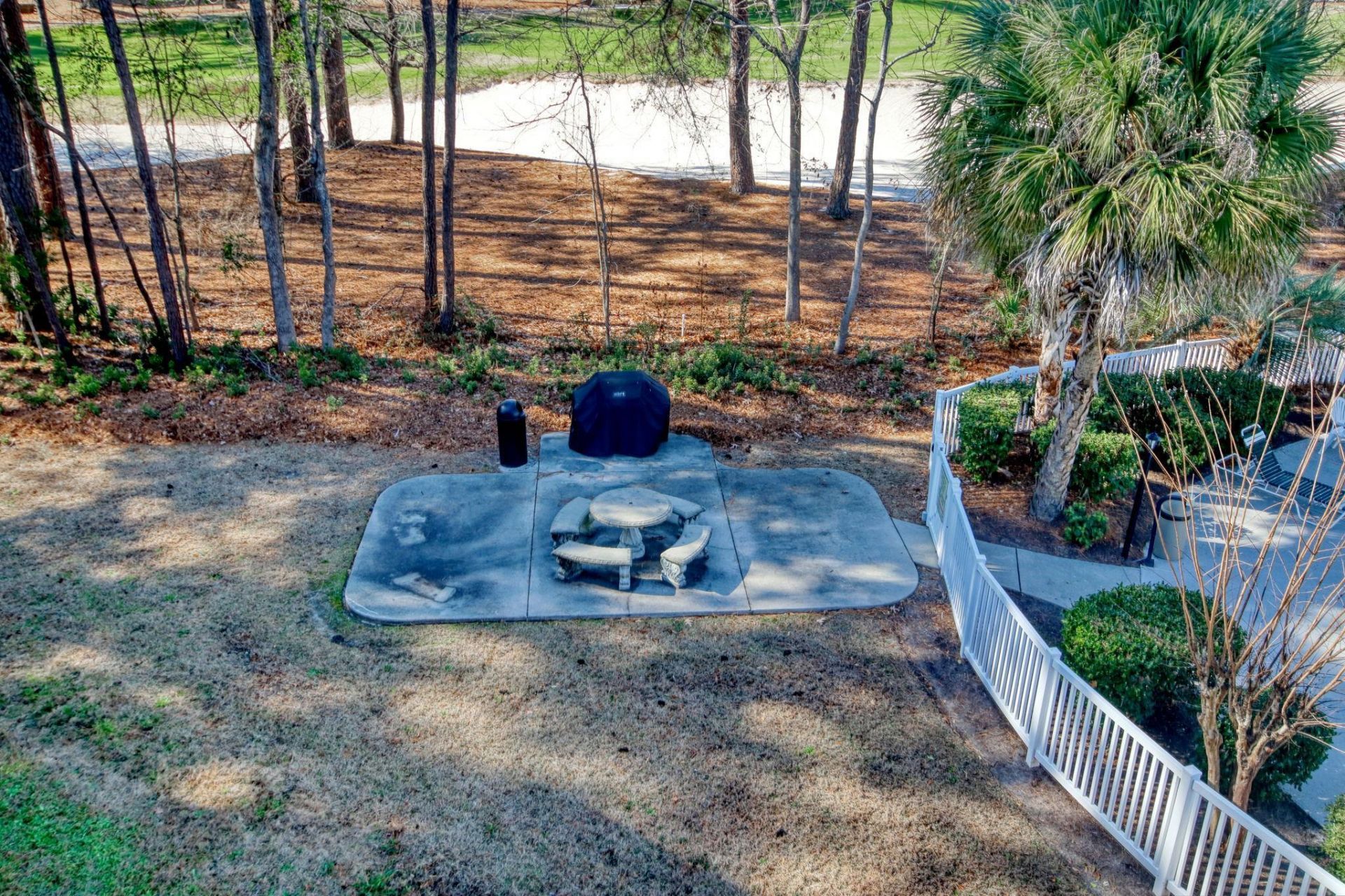 682 Riverwalk Dr. Photo 18