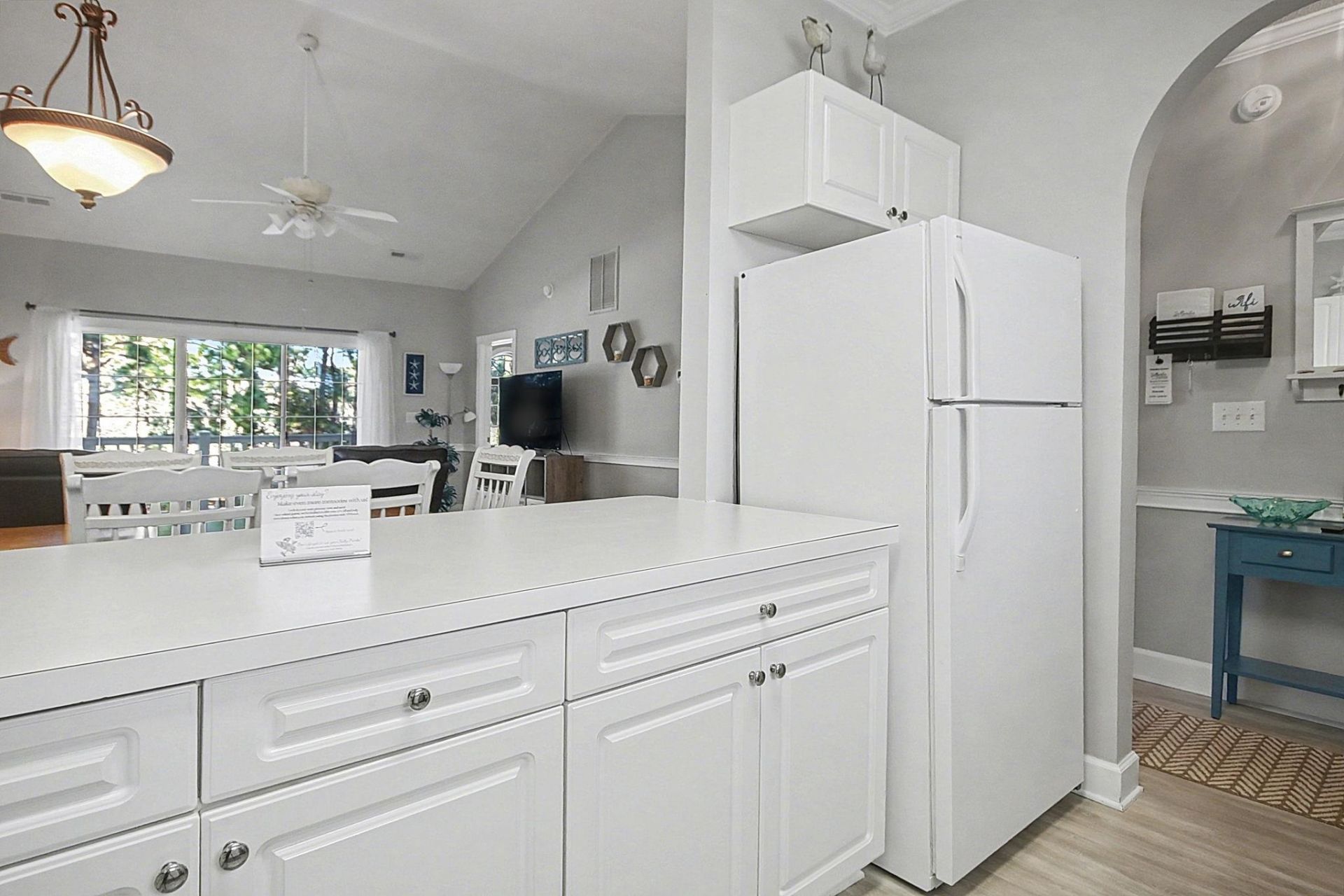 682 Riverwalk Dr. Photo 20