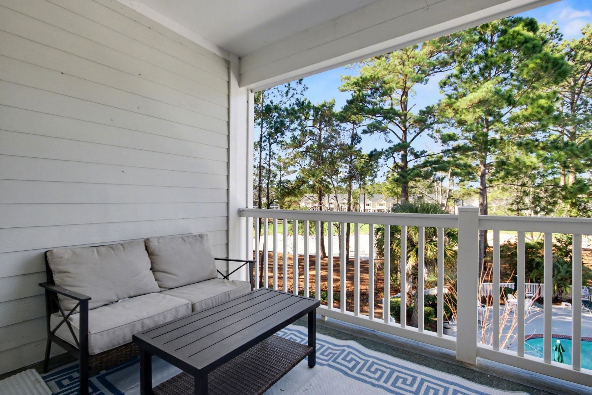 682 Riverwalk Dr. Photo 29