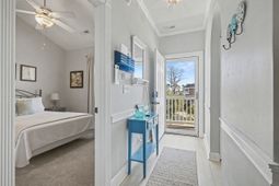 682 Riverwalk Dr. photo 4