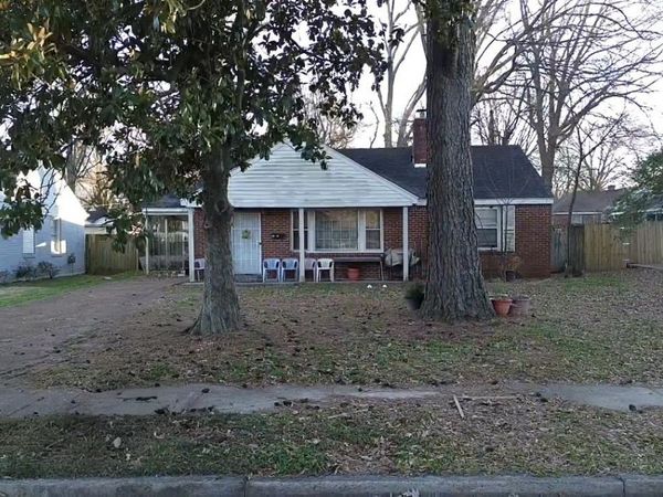3965 CANTERBURY DR, Memphis, TN 38122