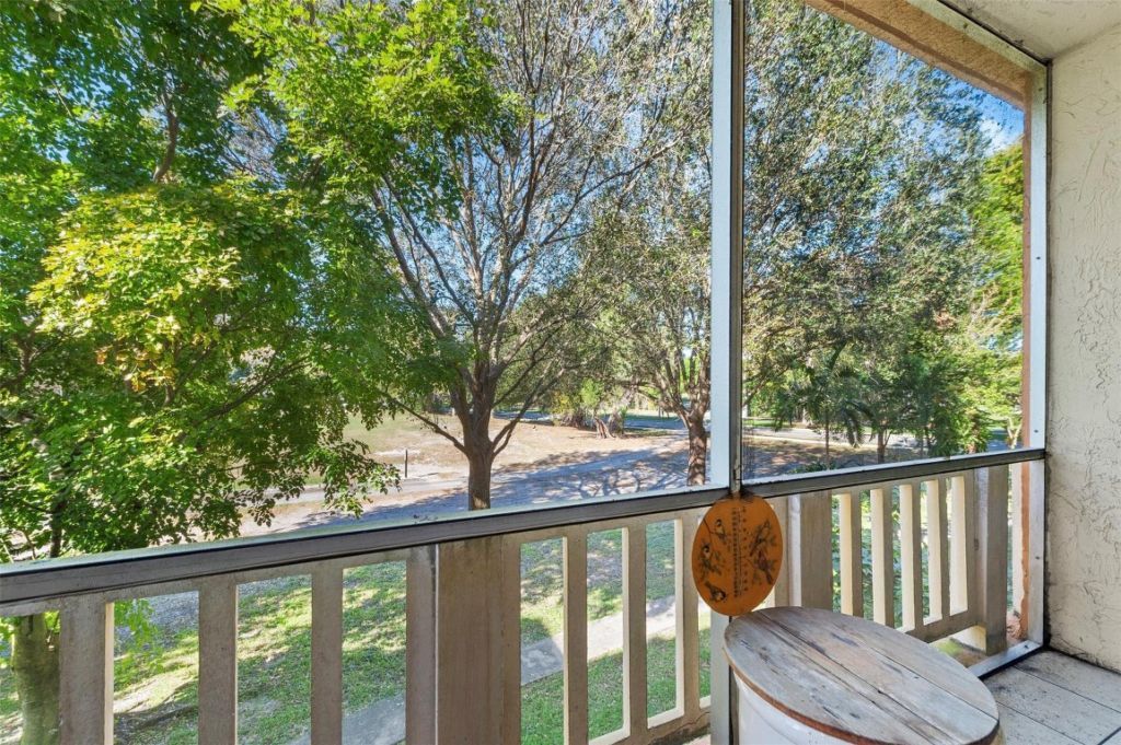 8400 Lagos De Campo Boulevard, Unit 209, Tamarac, FL 33321 Photo