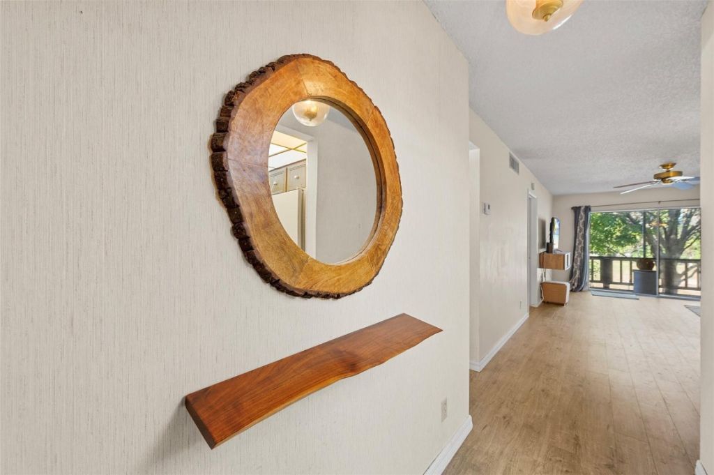 8400 Lagos De Campo Boulevard, Unit 209, Tamarac, FL 33321 Photo